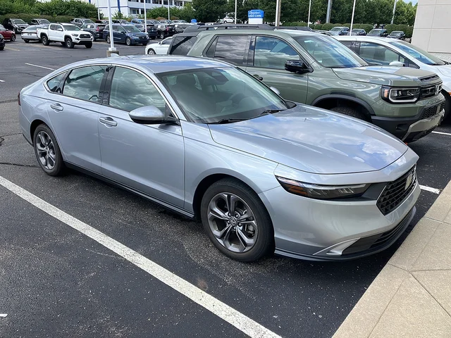 2023 Honda Accord Sedan EX
