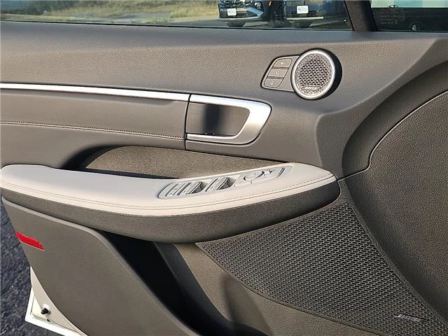 New 2026 Aero Silver Hyundai Limited image 13