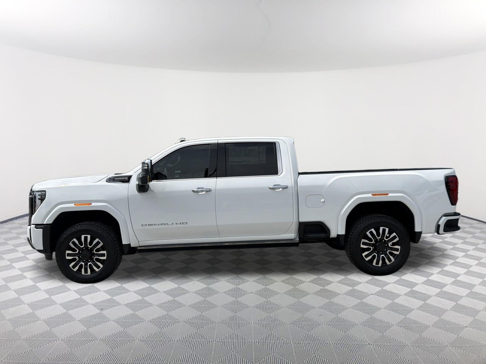 2026 GMC Sierra 2500HD Denali Ultimate - Photo 8