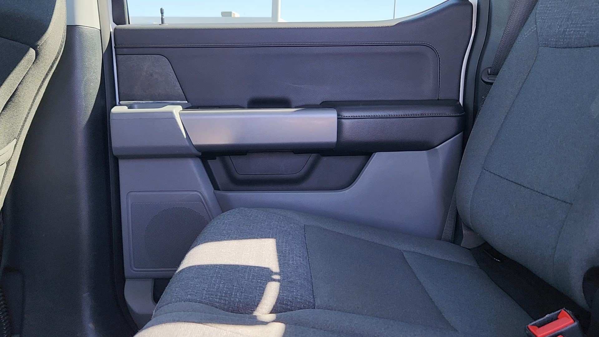 2025 Ford F-150 XLT - Photo 16