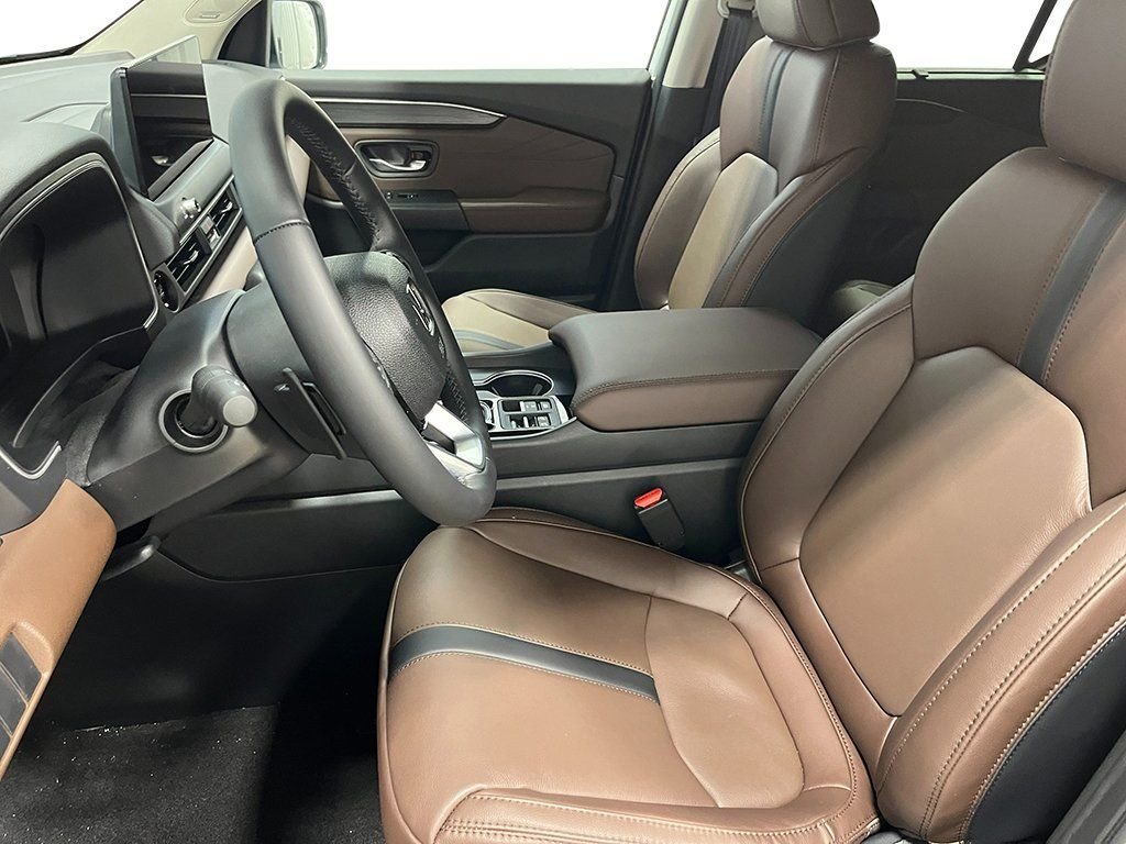 New 2026 Modern Steel Metallic Honda Touring image 12