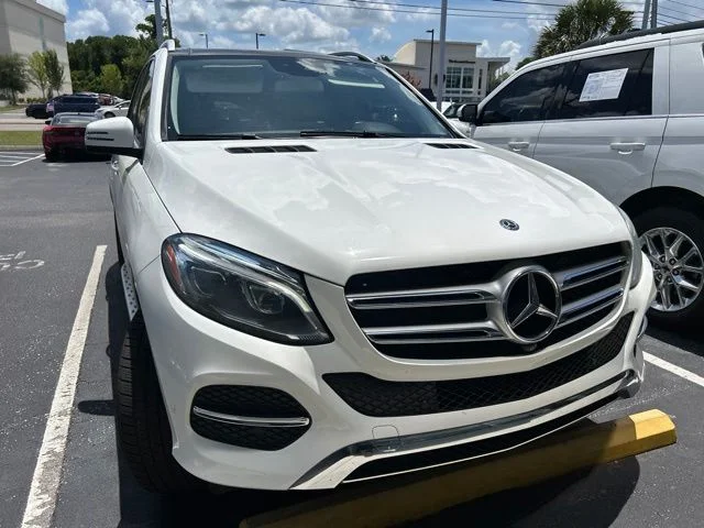Used 2018 White Mercedes-Benz GLE 350 image 3