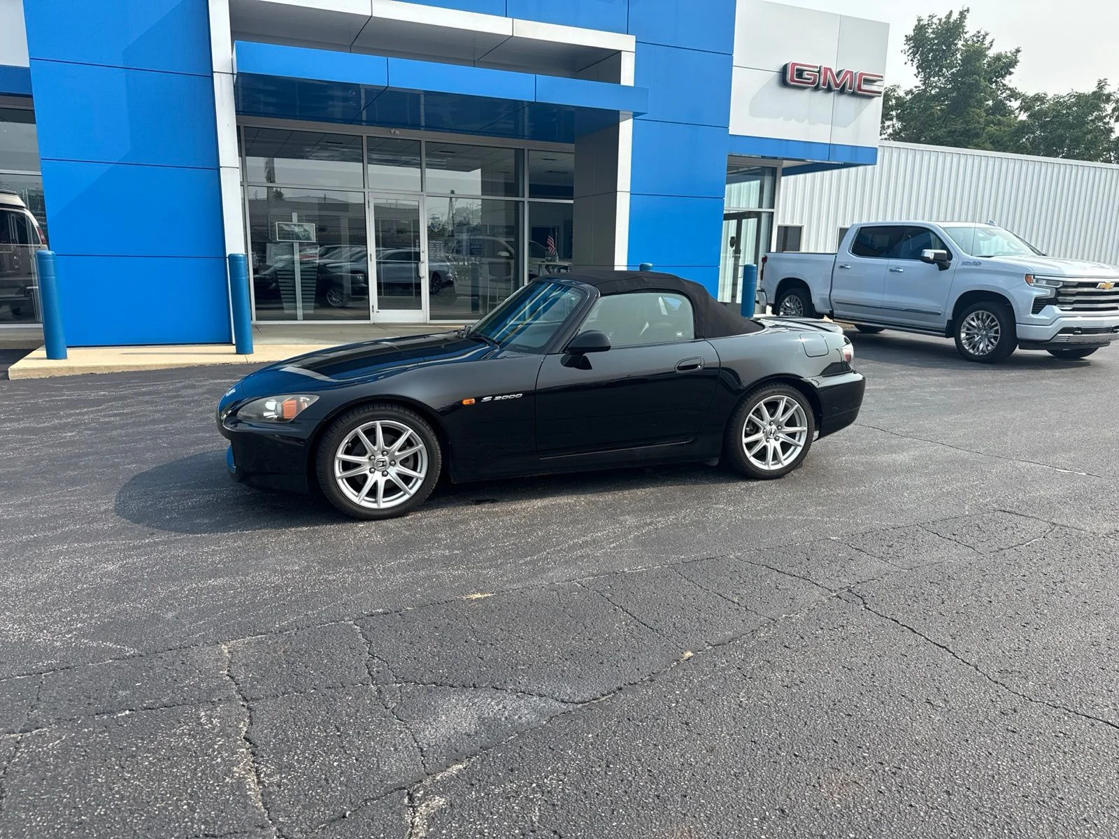 Used 2005  Honda Base image 3