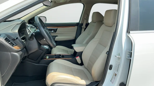 Used 2022 Platinum White Pearl Honda Touring image 20