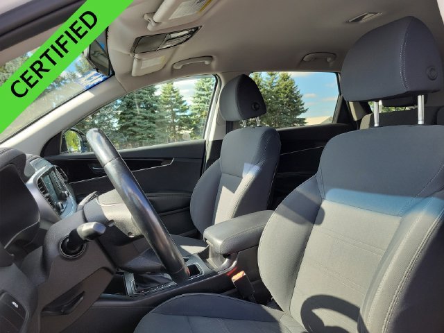 2019 Kia Sorento LX - Photo 6