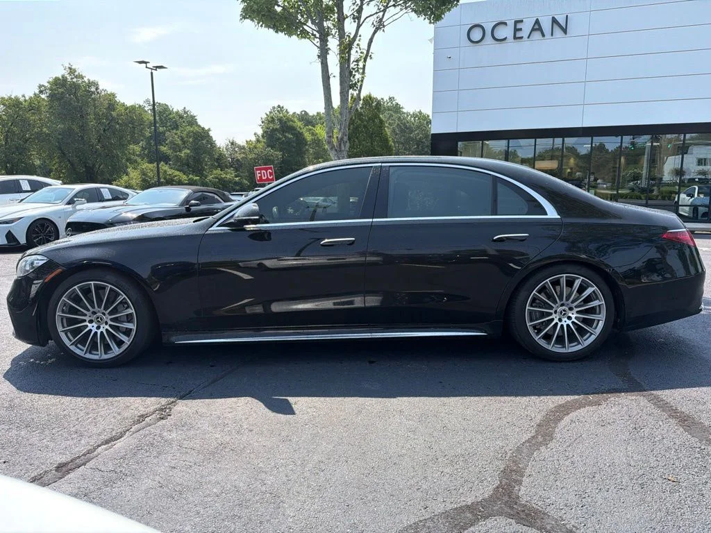 Used 2021 Black Mercedes-Benz S 580 image 7
