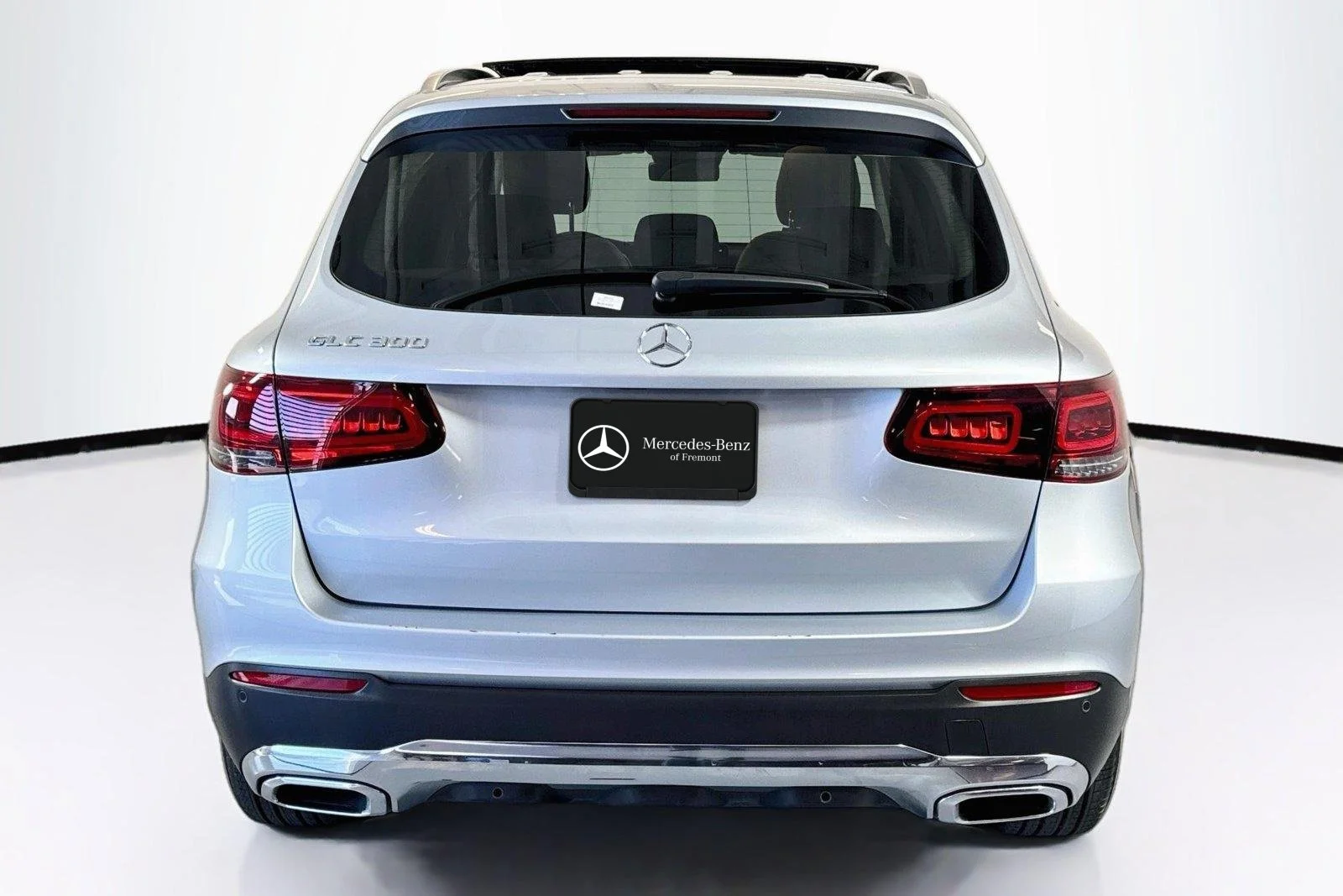 Used 2022 Cirrus Silver Metallic Mercedes-Benz GLC 300 image 6