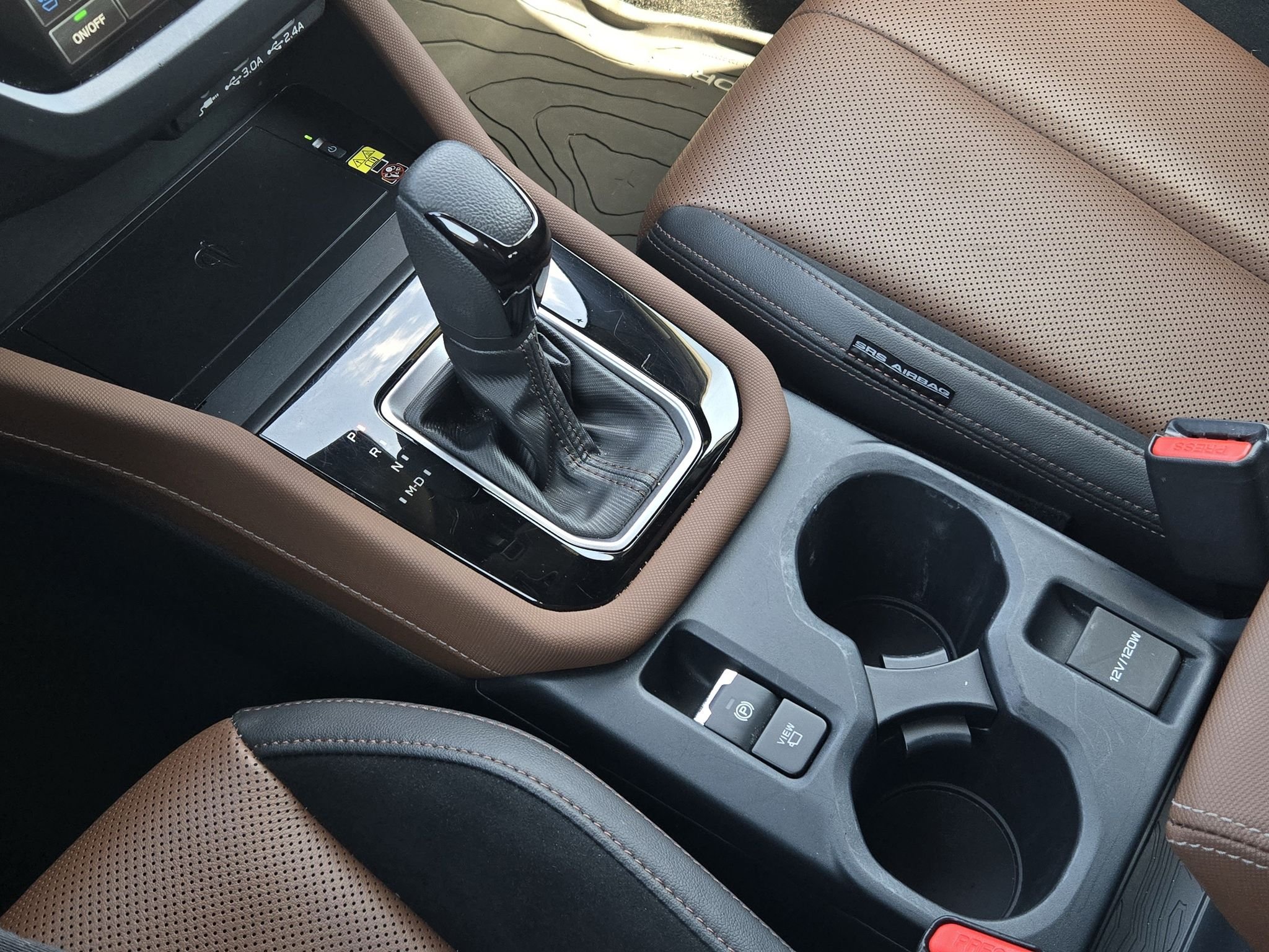 Used 2025 Crystal White Pearl Subaru Touring image 19