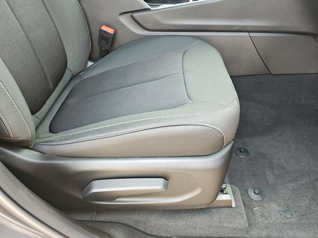 New 2026 Baltic Gray Metallic Clear-Coat Exterior Paint Jeep Laredo image 37
