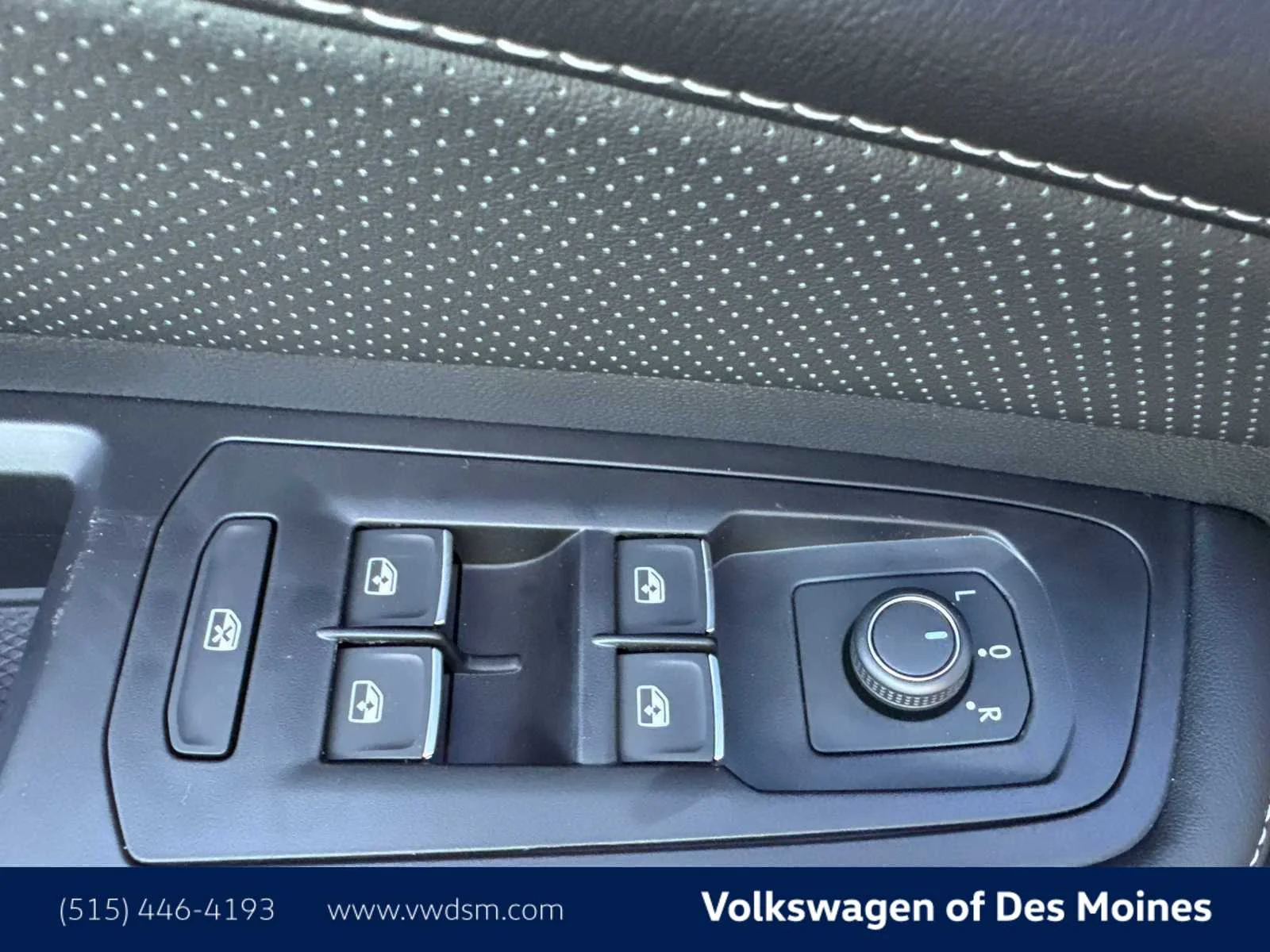2026 Volkswagen Atlas SE w/Tech - Photo 22