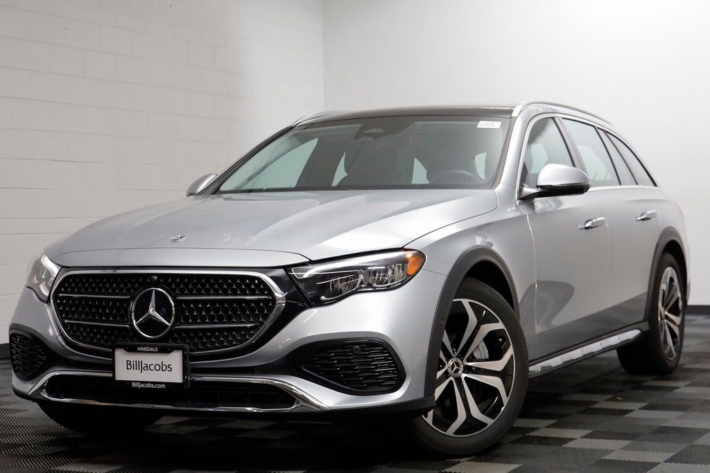 2025 Mercedes-Benz E-Class E450 4MATIC All-Terrain's photo