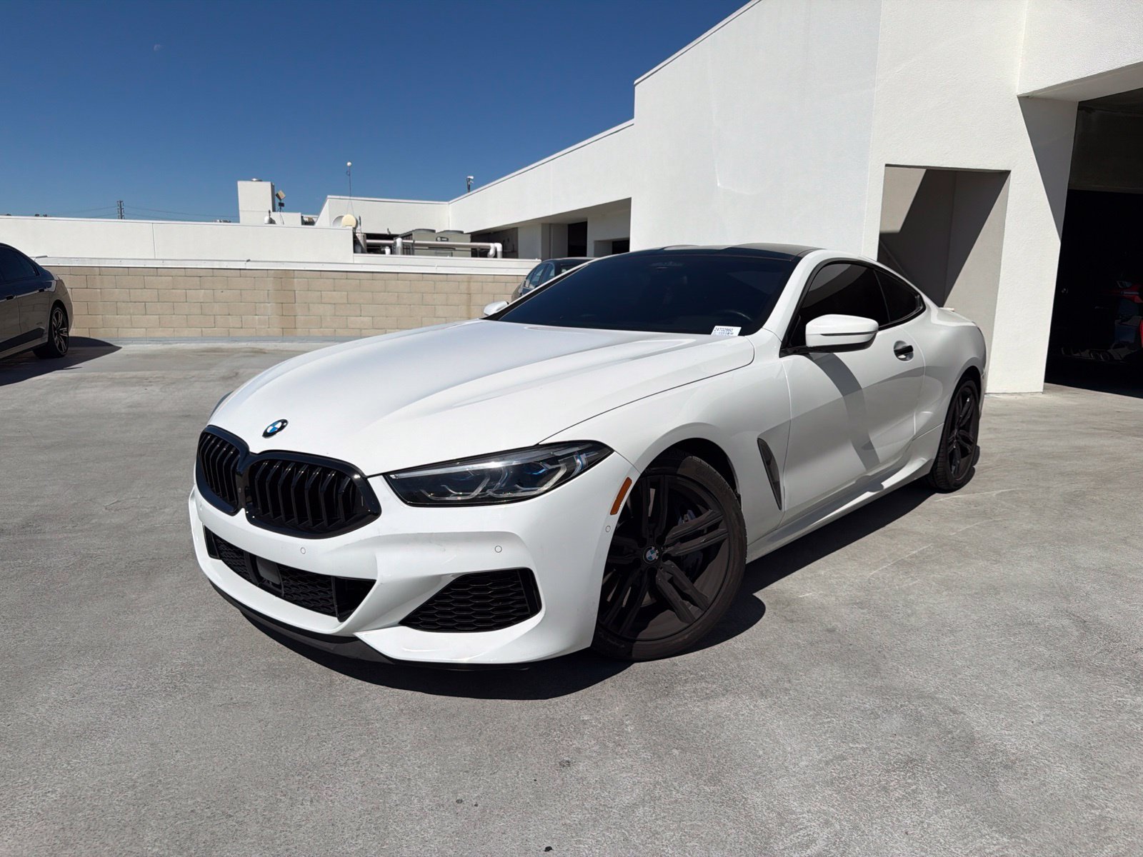 Used 2019 Alpine White BMW M850i xDrive image 3