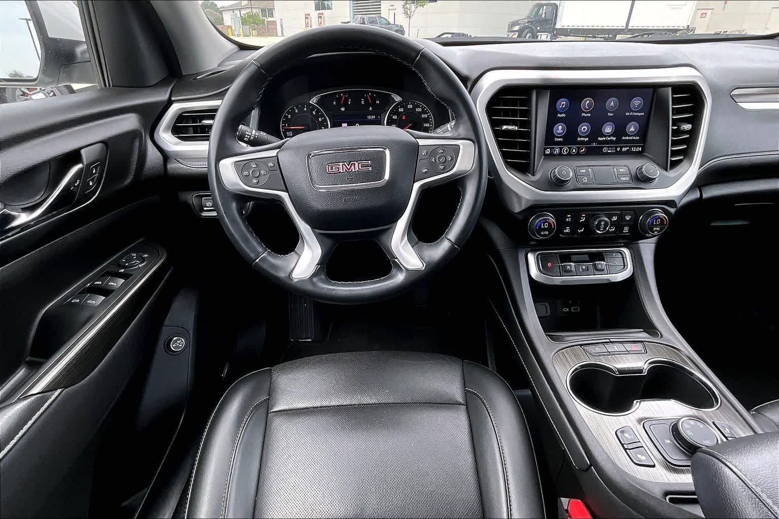 Used 2023 Summit White GMC SLT image 10