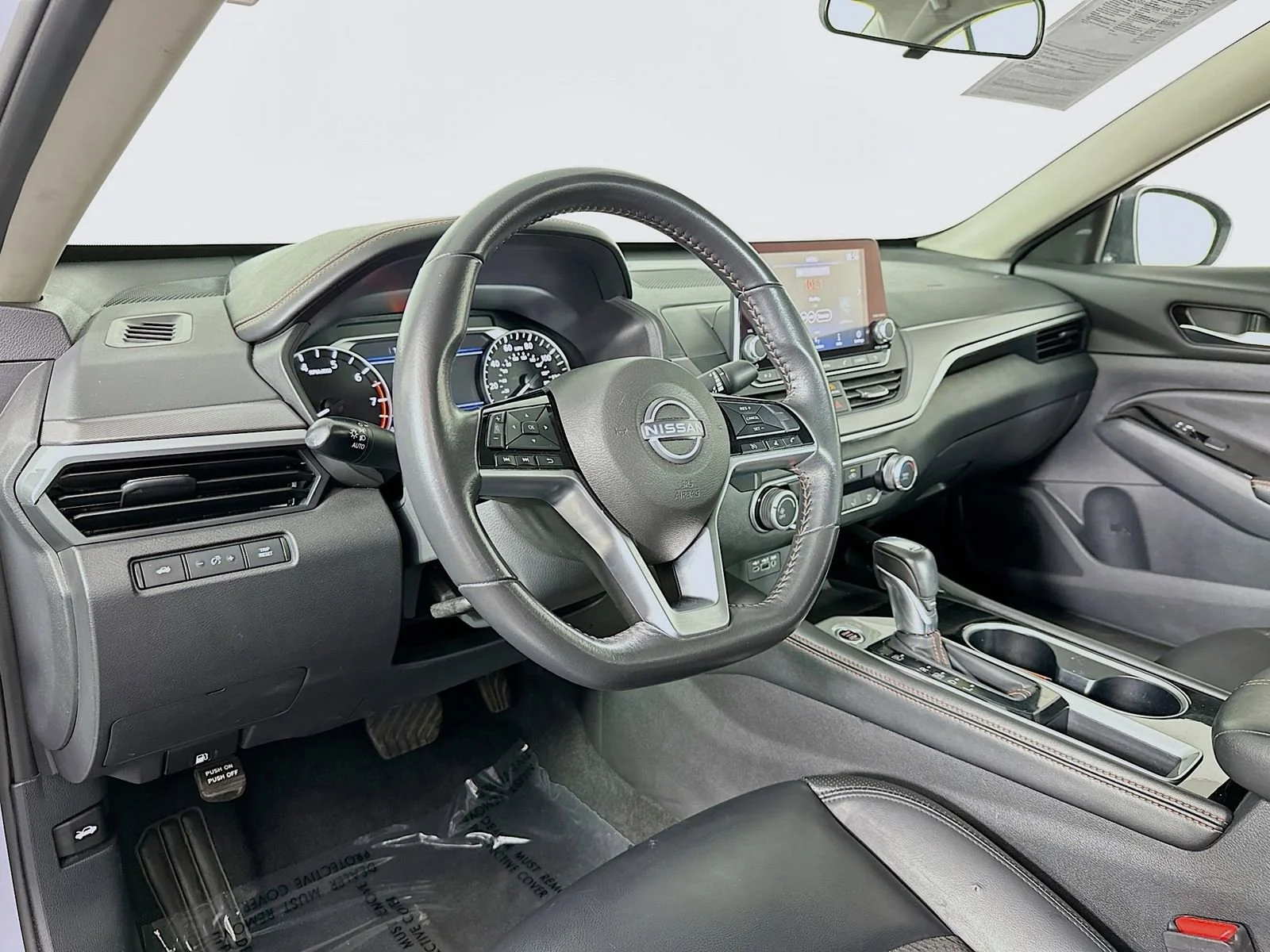 Used 2024 Gray Nissan 2.5 SR image 10