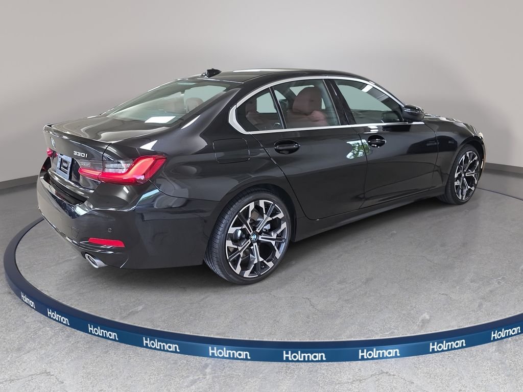 Used 2026 Black Sapphire Metallic BMW 330i image 7