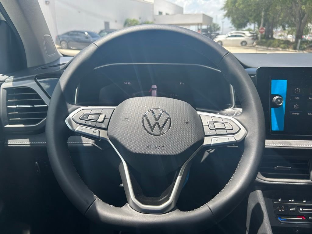 New 2026 White Volkswagen 1.5T SE Black image 20