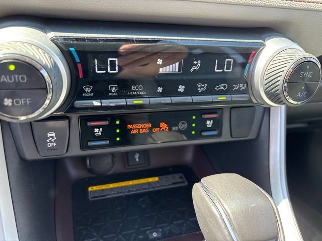 Used 2021 Blizzard Pearl Toyota Limited image 18