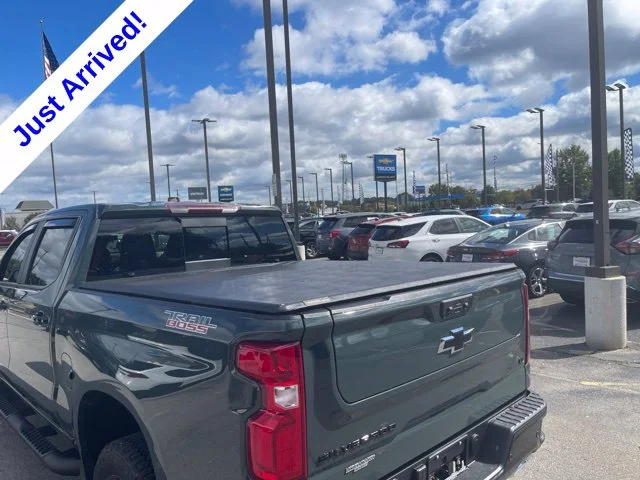 Used 2026 Gray Chevrolet LT Trail Boss image 9