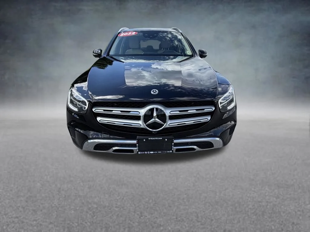 Used 2022 Black Mercedes-Benz GLC 300 image 8