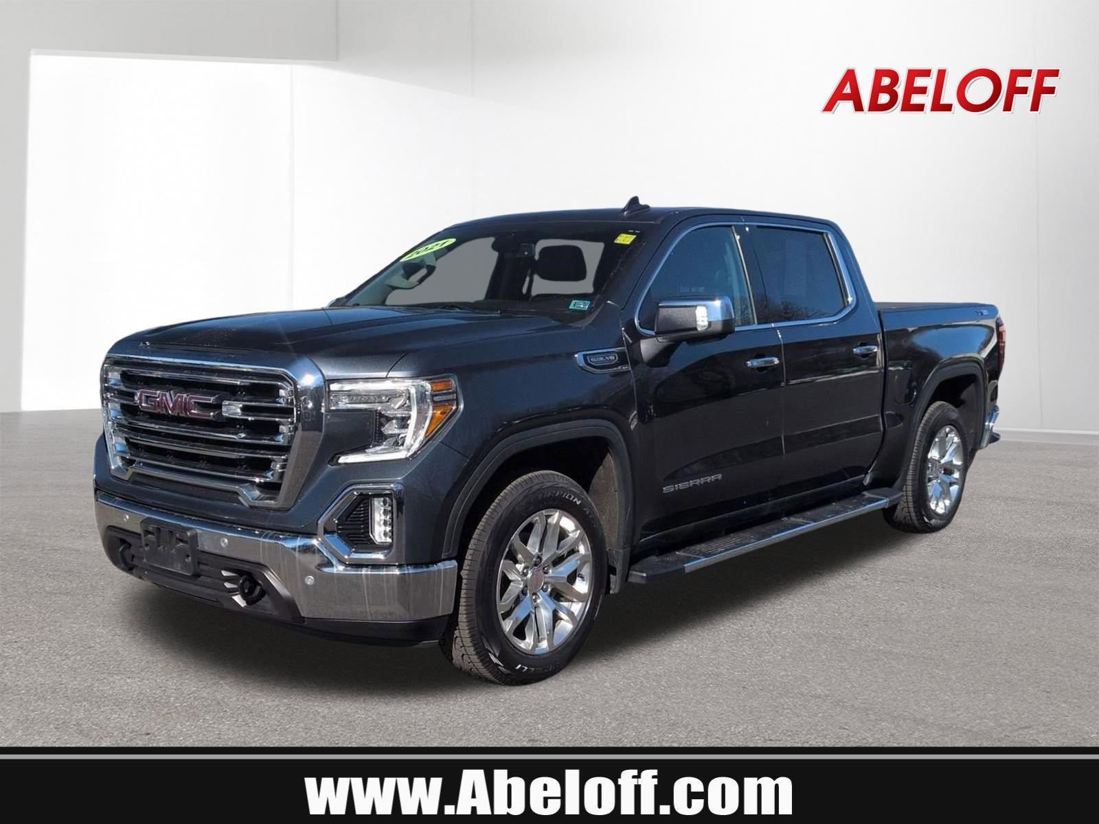 2021 GMC Sierra 4WD Crew Cab Short Box SLT's photo