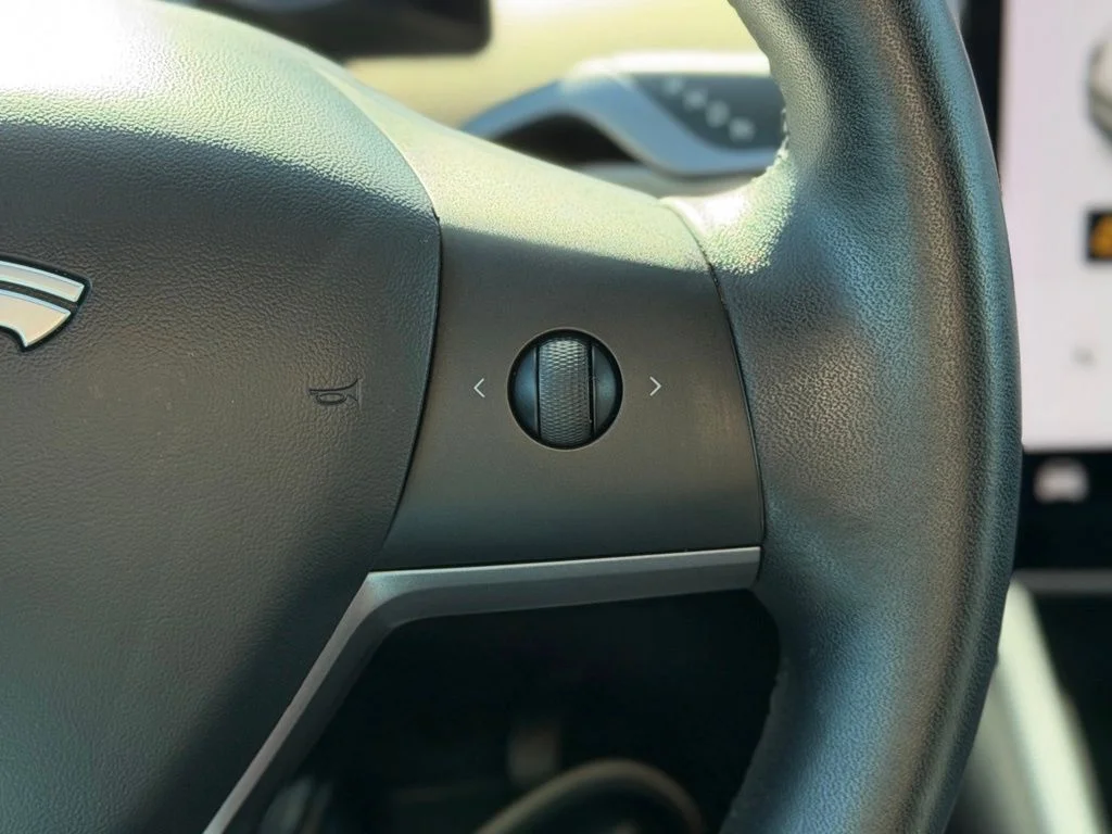 Used 2020 White Tesla Long Range image 12