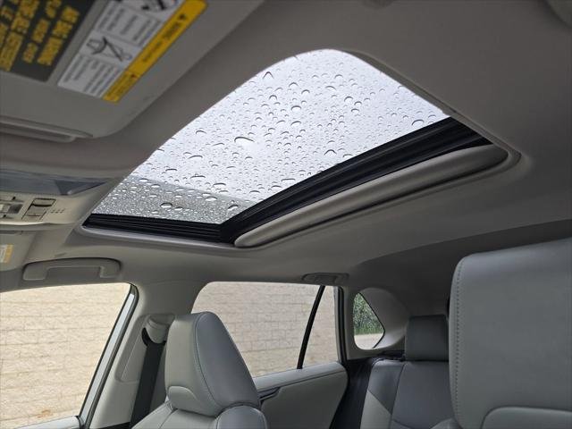 Certified Used 2023 SILVER SKY METALLIC Toyota  image 15