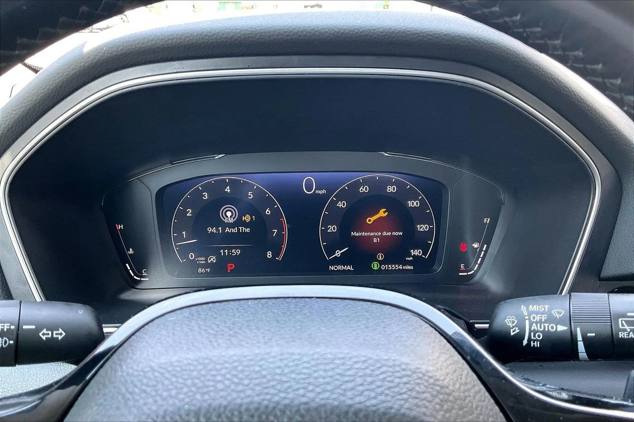 Certified Used 2025  Honda Elite image 11