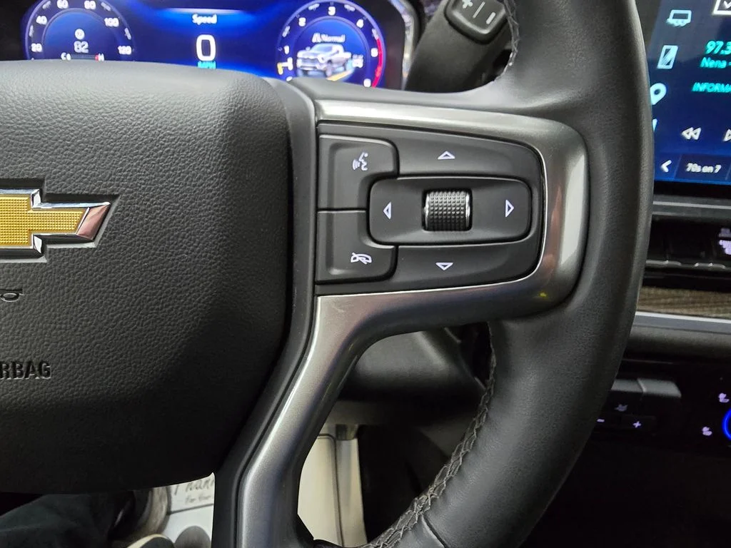 Used 2025 Gray Chevrolet LT image 20