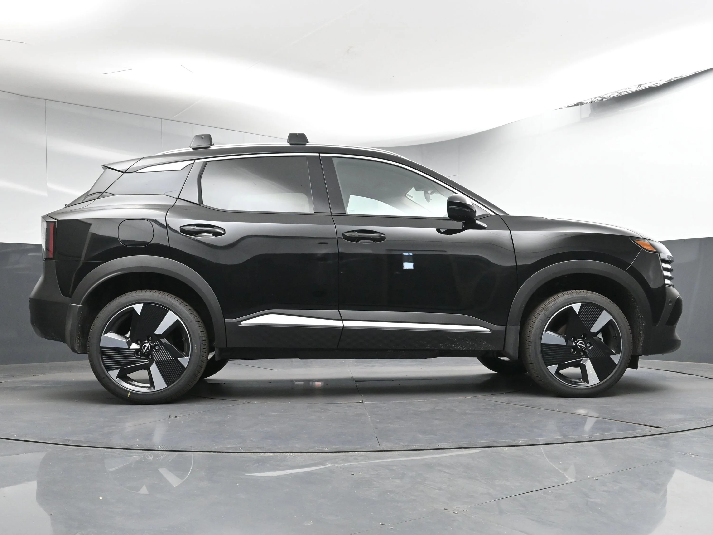 New 2026 Super Black Nissan SR image 22