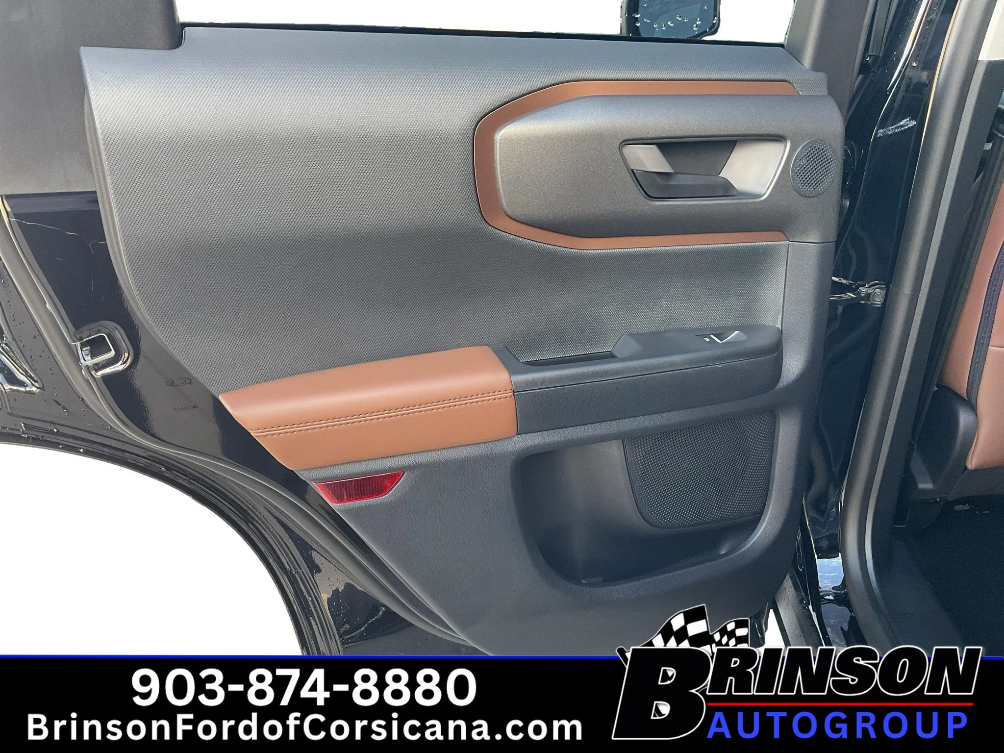 New 2026 Shadow Black Ford Outer Banks® image 6