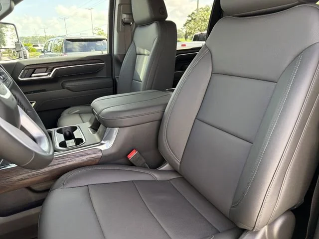 New 2026 Summit White GMC SLT image 18