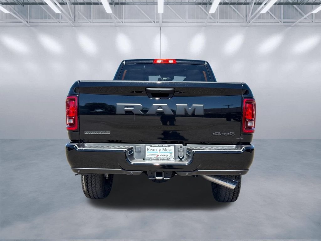New 2026 Diamond Black Crystal Pearl-Coat Exterior Paint RAM Big Horn image 5