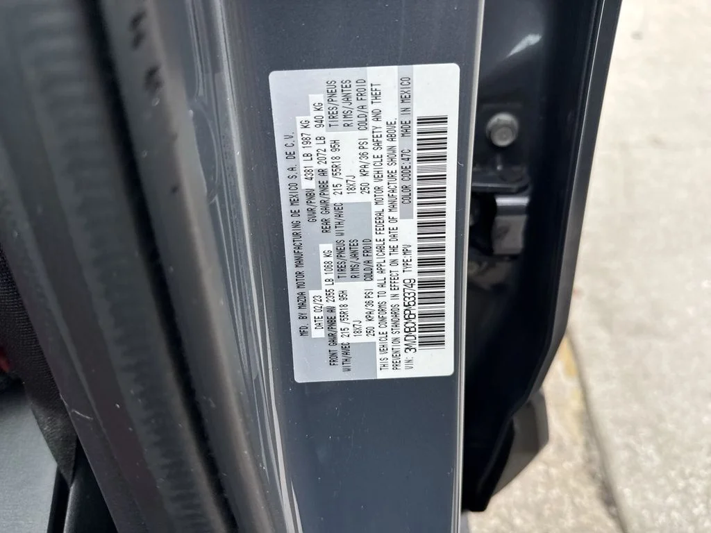 Used 2023 Gray Metallic Mazda 2.5 S Carbon Edition image 61