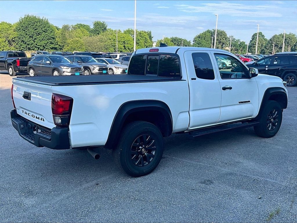 Used 2023 White Toyota SR5 image 6