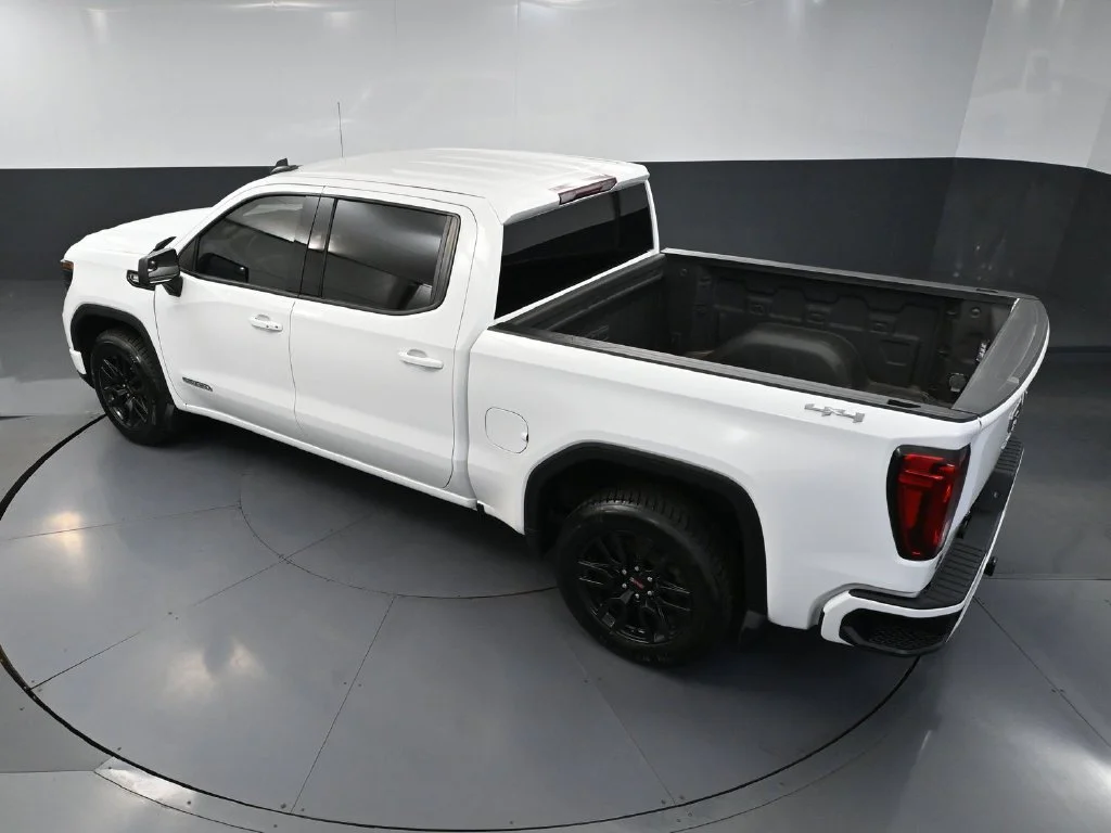 Certified Used 2024 White GMC Elevation image 43