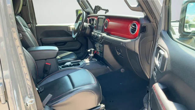 Used 2021 Gray Jeep Rubicon image 24