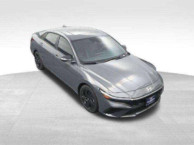 New 2026 Gray Hyundai SEL Sport Plus image 23