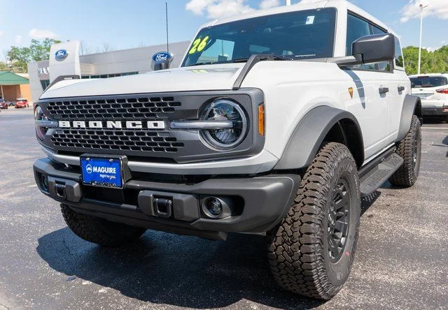 New 2026 White Ford Badlands image 2