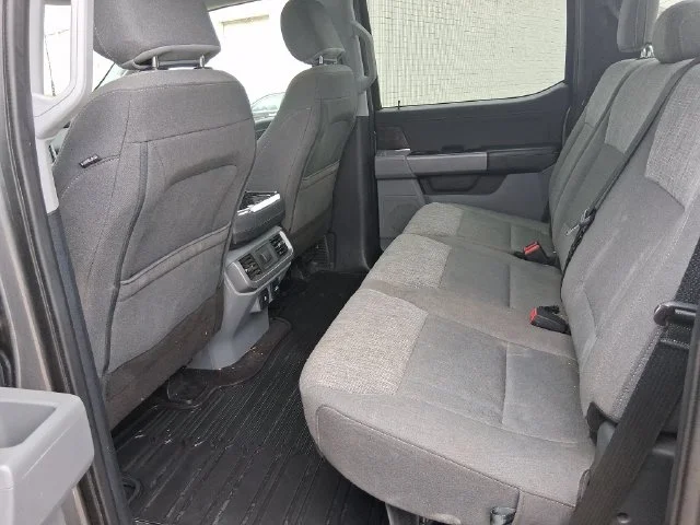 Used 2021 Gray Ford XLT image 18