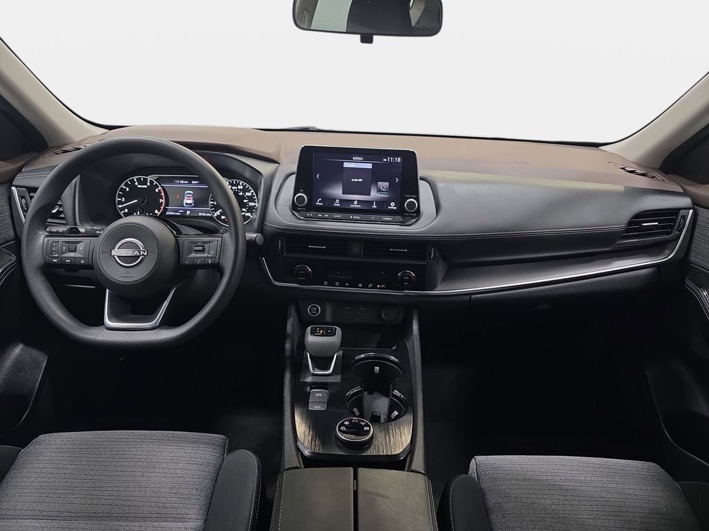 Used 2023 Pearl White Tricoat Nissan SV image 10