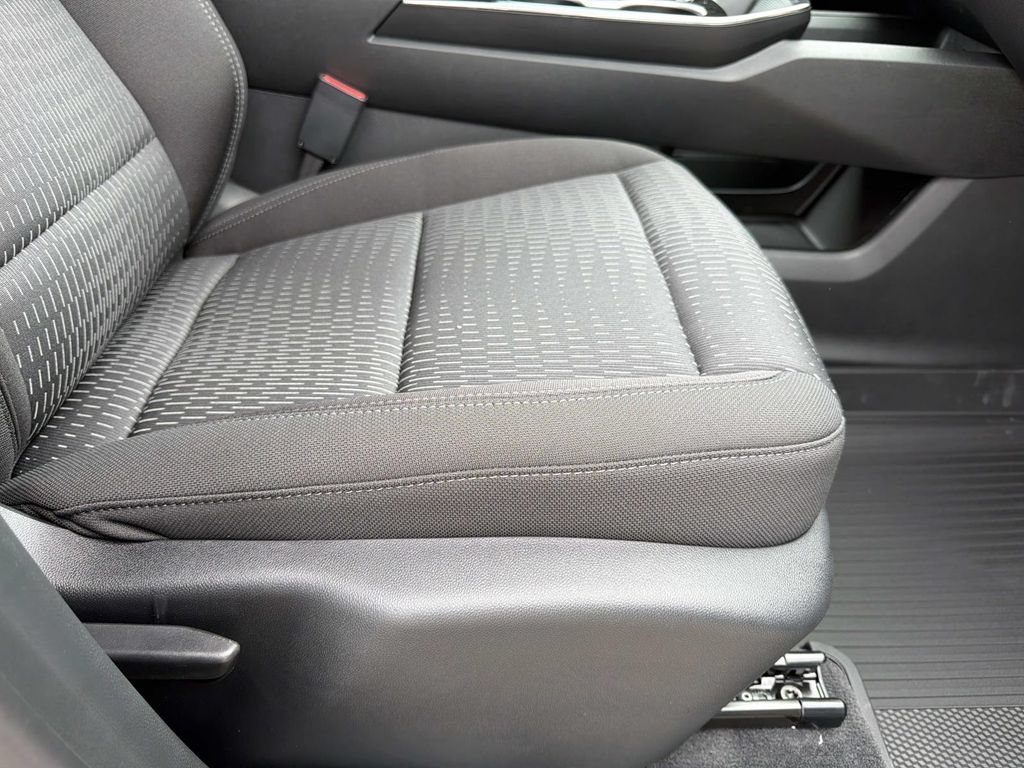 2026 Chevrolet Equinox LT - Photo 13