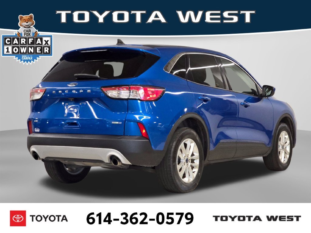 Used 2020 Blue Ford SE image 7