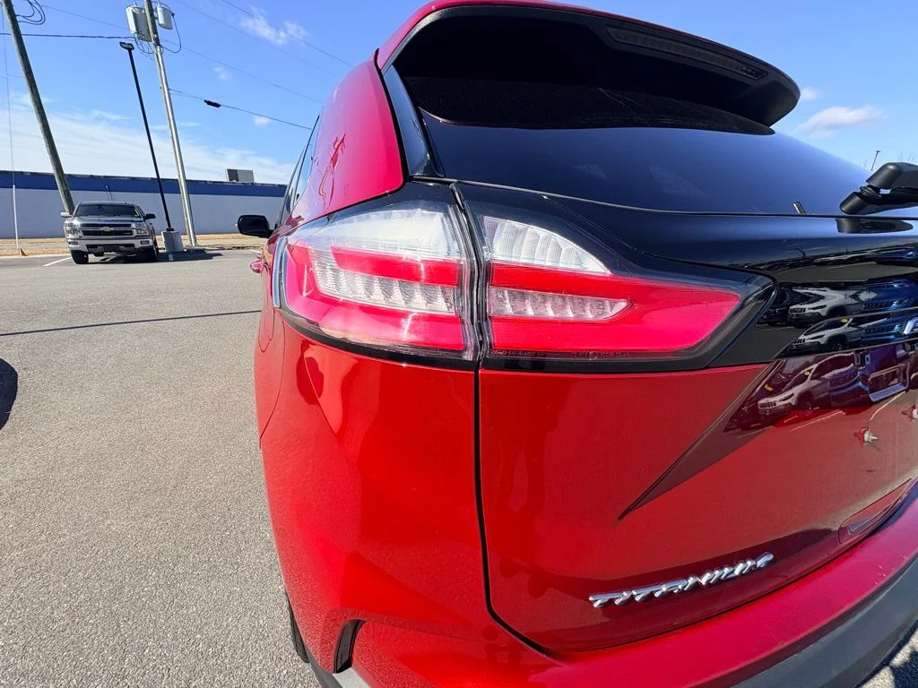 Used 2024 Red Ford Titanium image 9