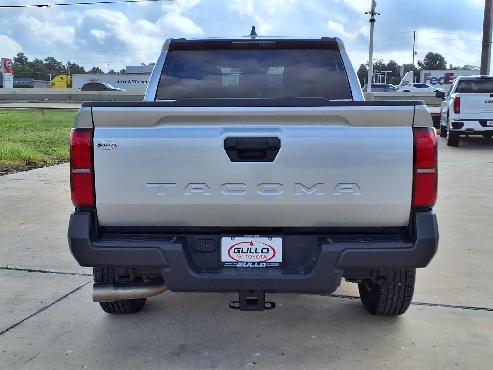 Certified Used 2025 Silver Toyota SR image 7