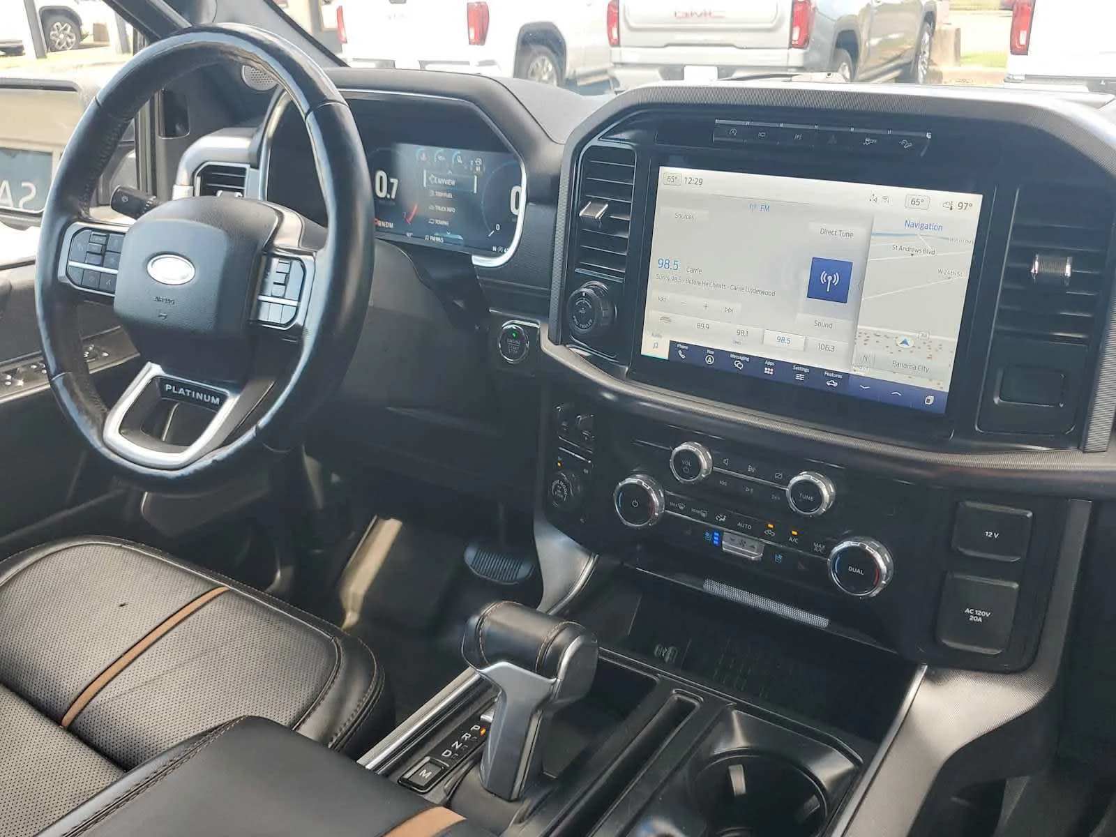 Used 2023  Ford XL image 20