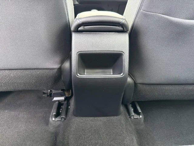Used 2020 White Toyota SE image 20