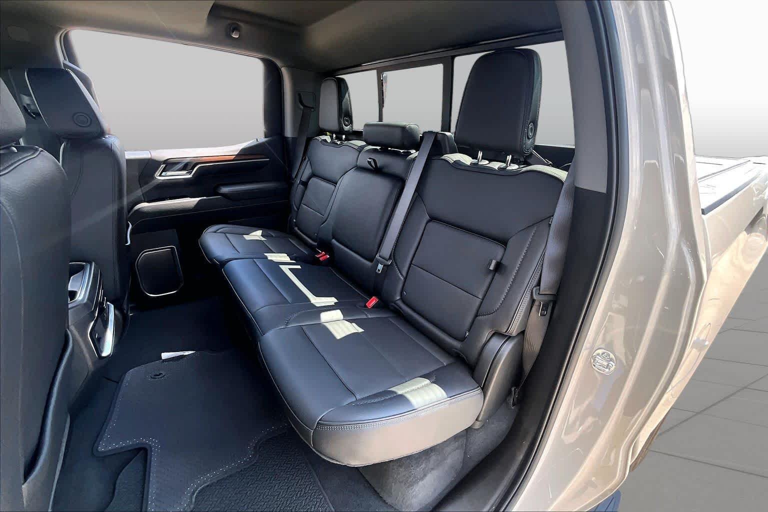 Used 2026 Coastal Dune GMC Denali image 21