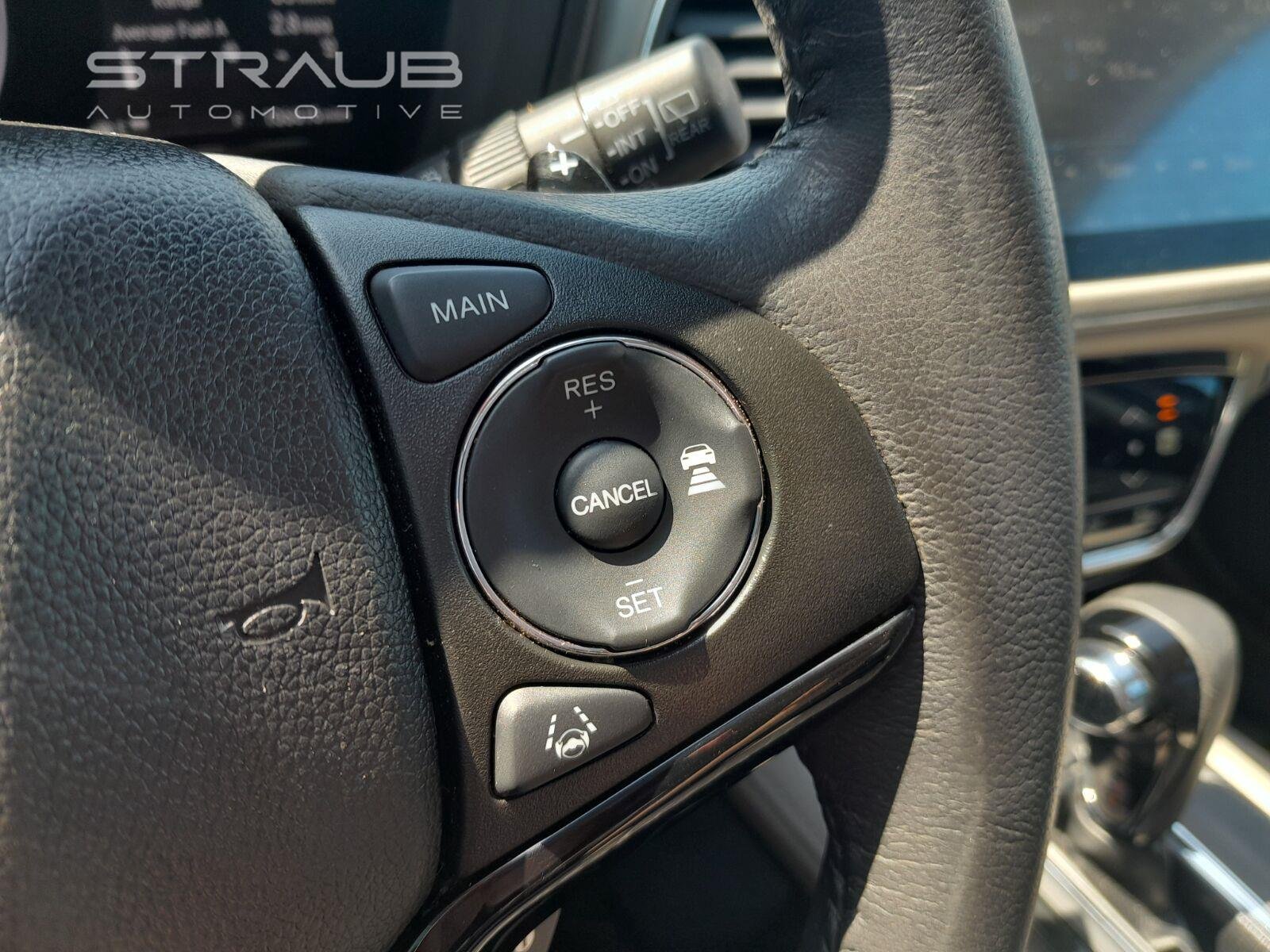 Used 2019 Lunar Silver Metallic Honda EX-L image 15