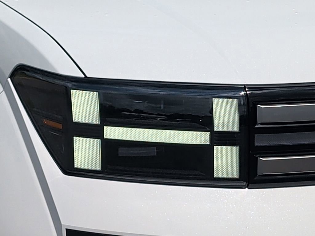 New 2026 Serenity White Hyundai SE image 42