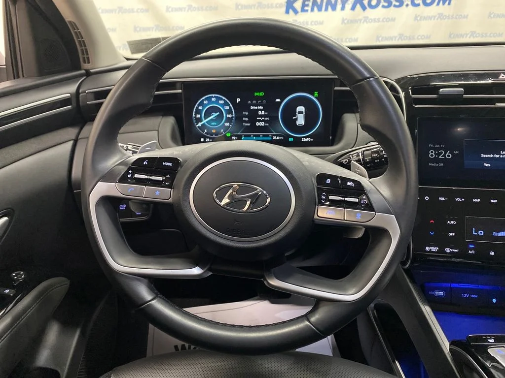 Used 2023 Silver Hyundai SEL Convenience image 27